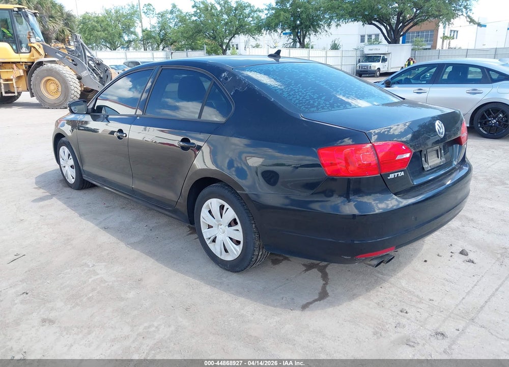 2014 VOLKSWAGEN JETTA 1.8T SE VIN: 3VWD17AJ8EM438247