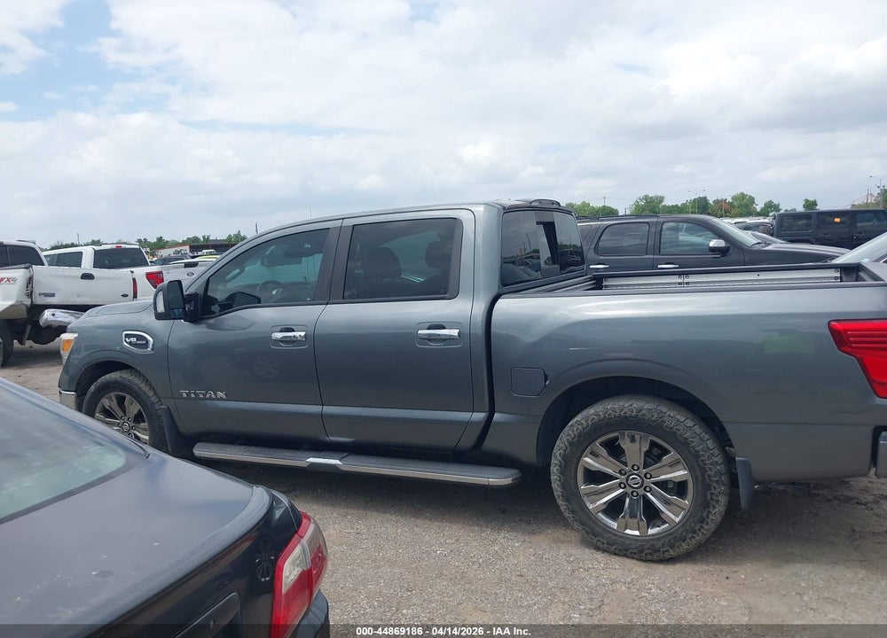2017 NISSAN TITAN SV VIN: 1N6AA1E60HN536656