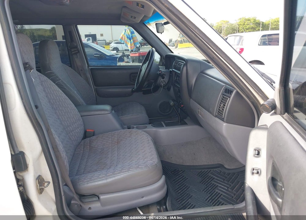 1998 JEEP CHEROKEE CLASSIC/SPORT VIN: 1J4FT68S7WL258639