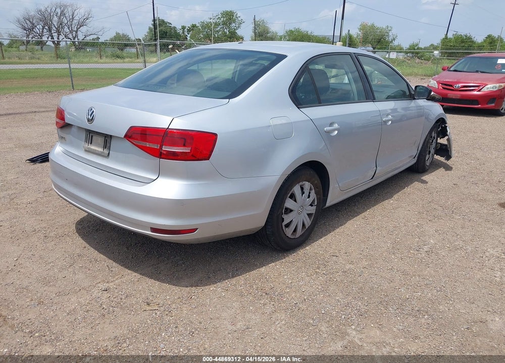 2015 VOLKSWAGEN JETTA 2.0L S VIN: 3VW2K7AJ4FM297229
