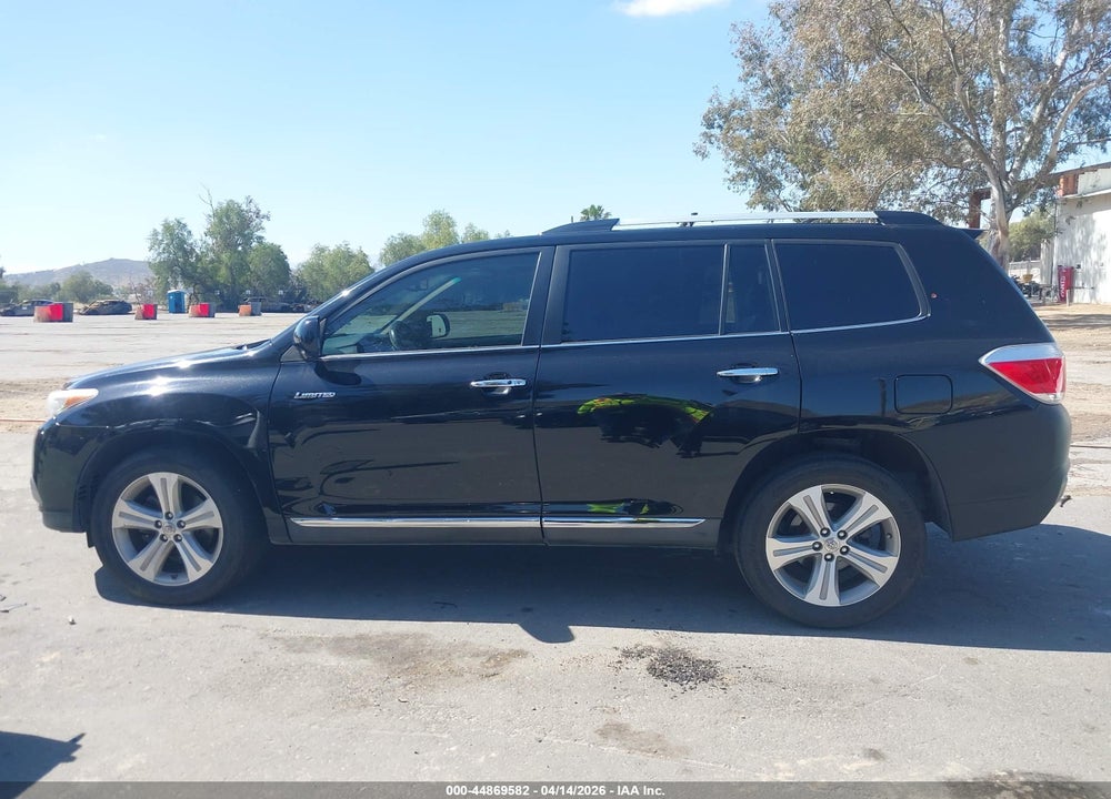 2013 TOYOTA HIGHLANDER LIMITED V6 VIN: 5TDYK3EH8DS117471