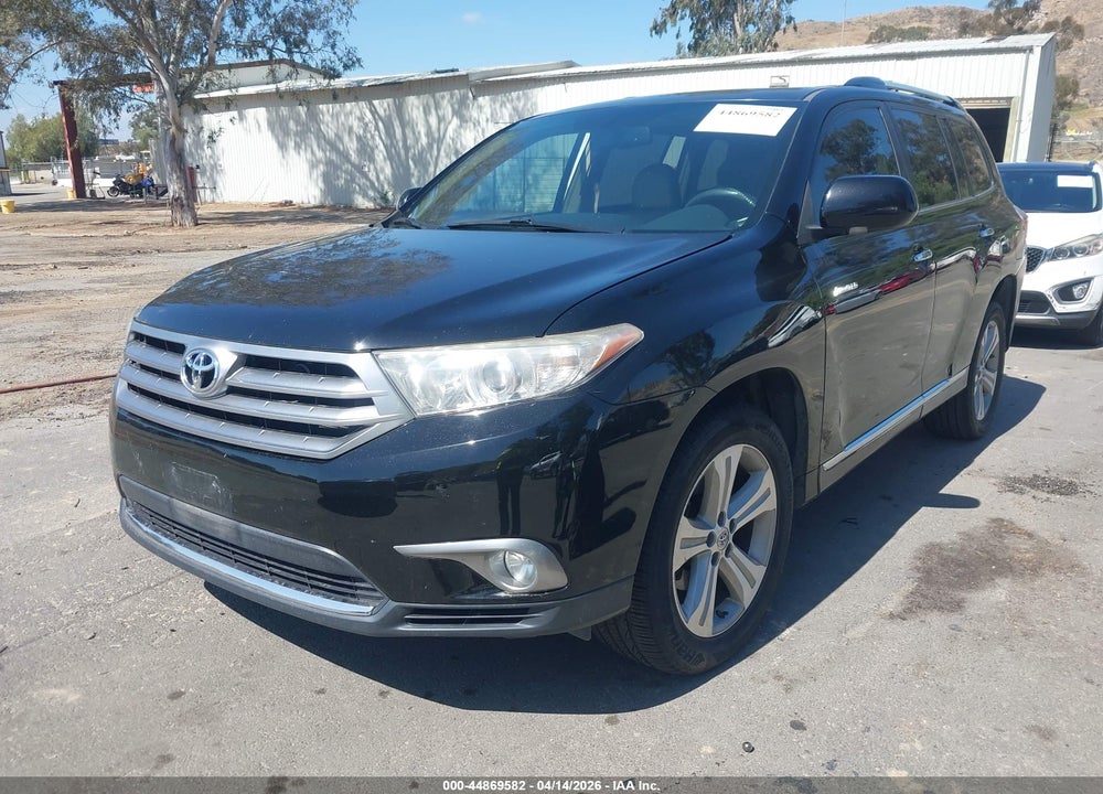 2013 TOYOTA HIGHLANDER LIMITED V6 VIN: 5TDYK3EH8DS117471