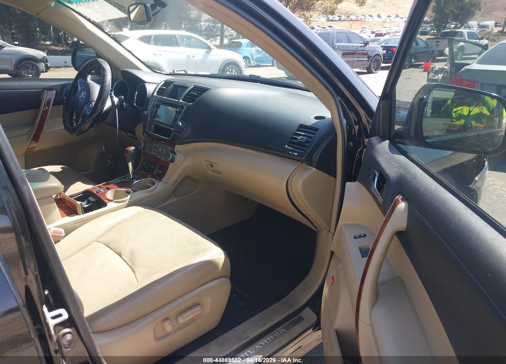 2013 TOYOTA HIGHLANDER LIMITED V6 VIN: 5TDYK3EH8DS117471