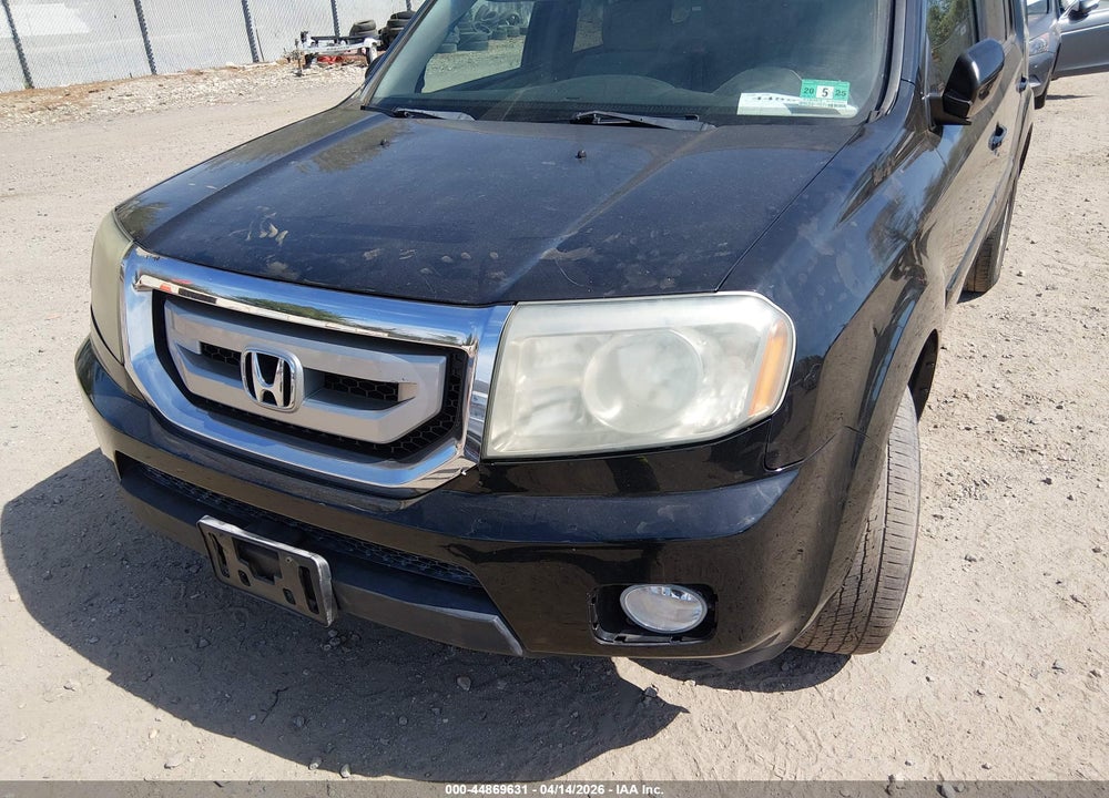 2011 HONDA PILOT EX VIN: 5FNYF4H4XBB034337