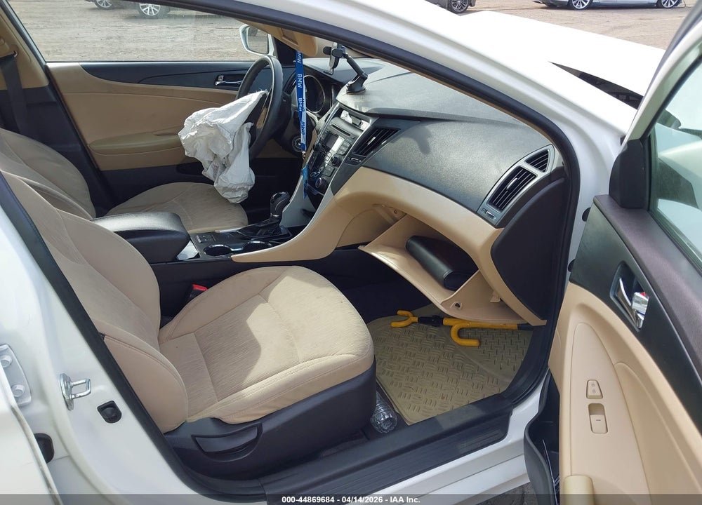 2013 HYUNDAI SONATA GLS VIN: 5NPEB4AC0DH716731