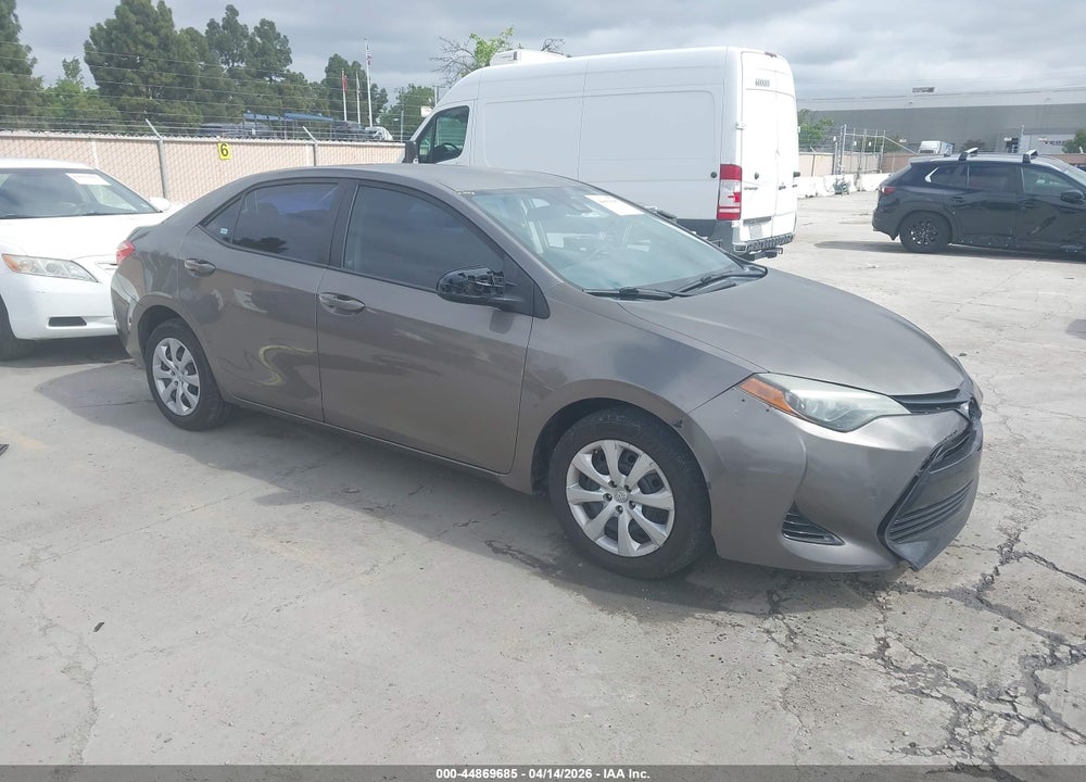 2017 TOYOTA COROLLA LE VIN: 5YFBURHE7HP672477
