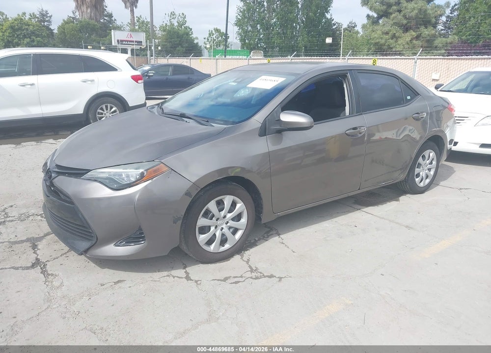 2017 TOYOTA COROLLA LE VIN: 5YFBURHE7HP672477