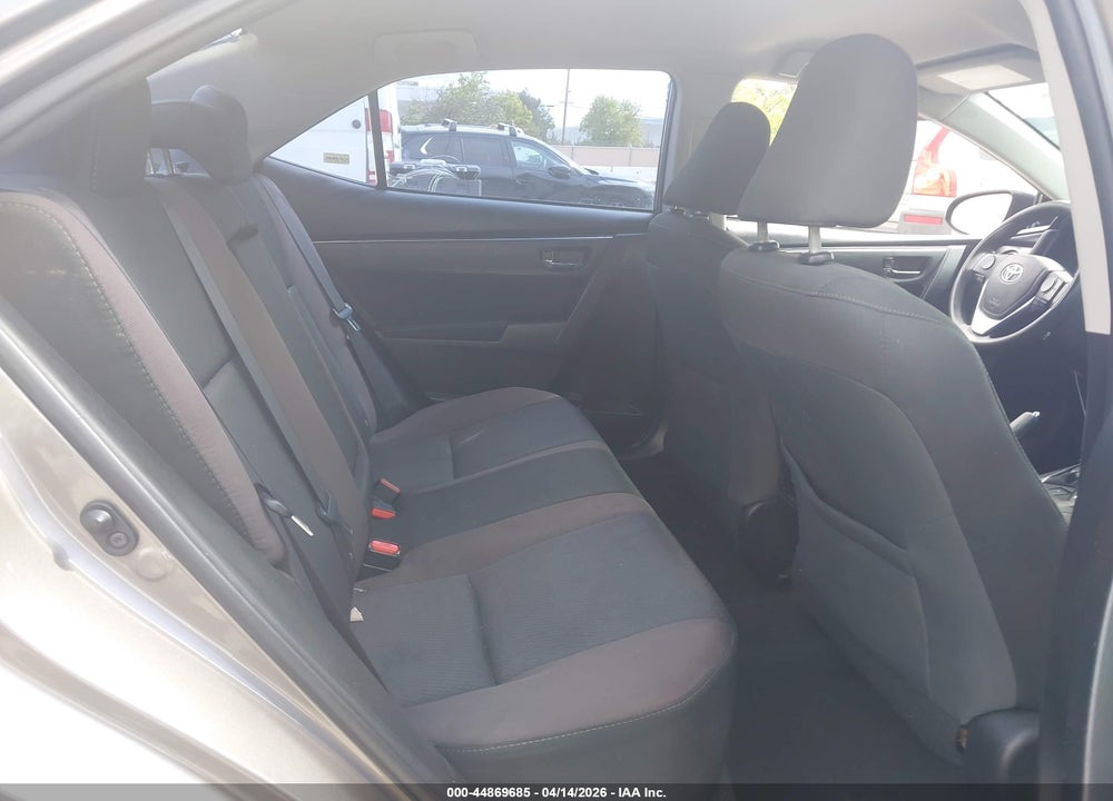 2017 TOYOTA COROLLA LE VIN: 5YFBURHE7HP672477