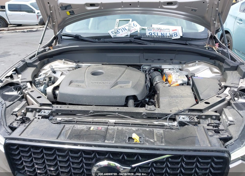 2025 VOLVO XC60 PLUG-IN HYBRID PLUS, T8 AWD ELECTRIC/GASOLINE, DARK VIN: YV4H60RC5S1068061