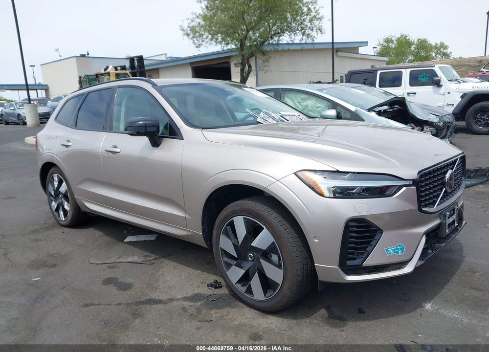 2025 VOLVO XC60 PLUG-IN HYBRID PLUS, T8 AWD ELECTRIC/GASOLINE, DARK VIN: YV4H60RC5S1068061