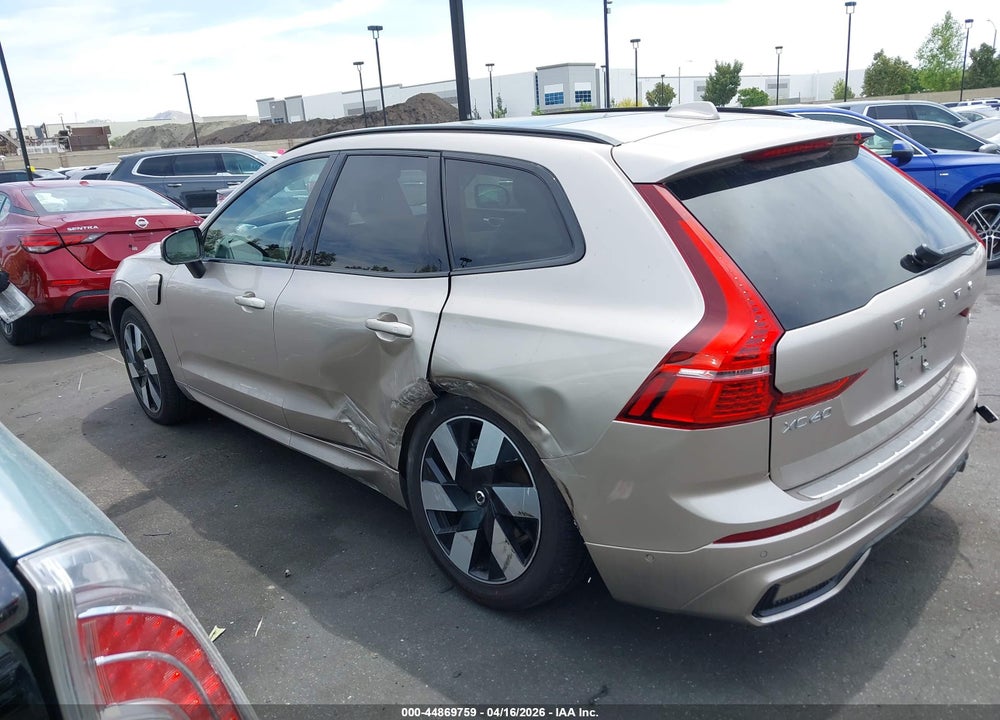 2025 VOLVO XC60 PLUG-IN HYBRID PLUS, T8 AWD ELECTRIC/GASOLINE, DARK VIN: YV4H60RC5S1068061