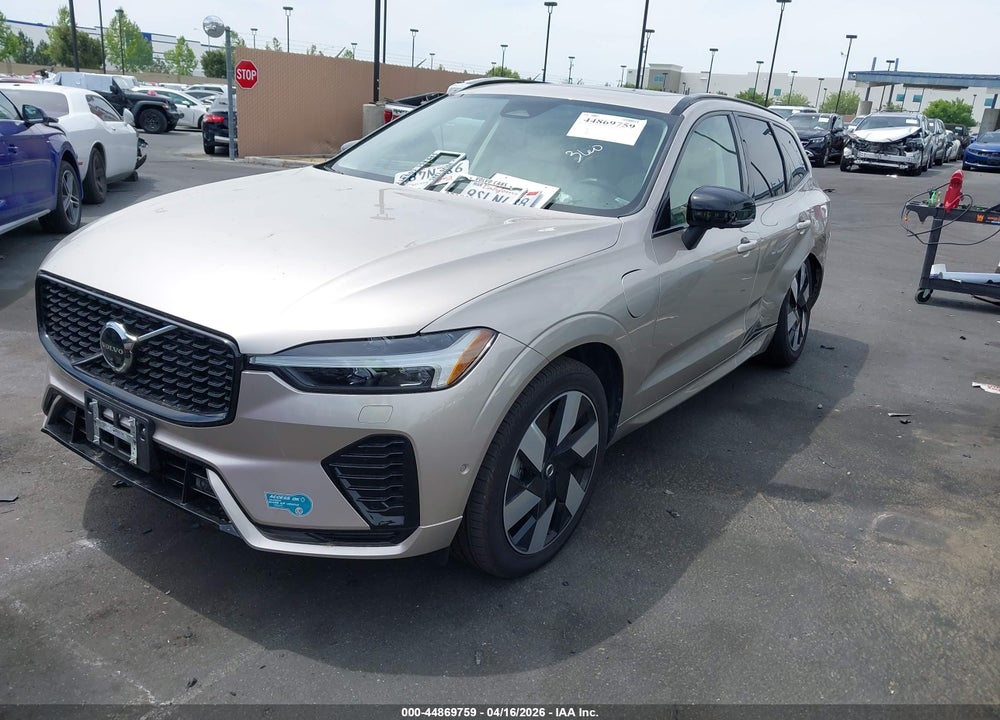 2025 VOLVO XC60 PLUG-IN HYBRID PLUS, T8 AWD ELECTRIC/GASOLINE, DARK VIN: YV4H60RC5S1068061