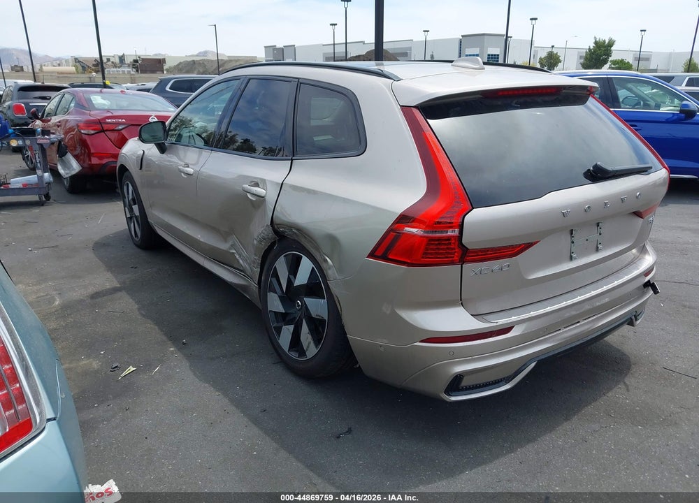 2025 VOLVO XC60 PLUG-IN HYBRID PLUS, T8 AWD ELECTRIC/GASOLINE, DARK VIN: YV4H60RC5S1068061