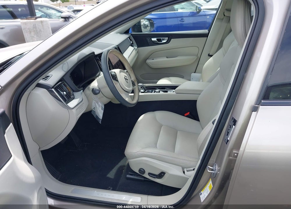 2025 VOLVO XC60 PLUG-IN HYBRID PLUS, T8 AWD ELECTRIC/GASOLINE, DARK VIN: YV4H60RC5S1068061