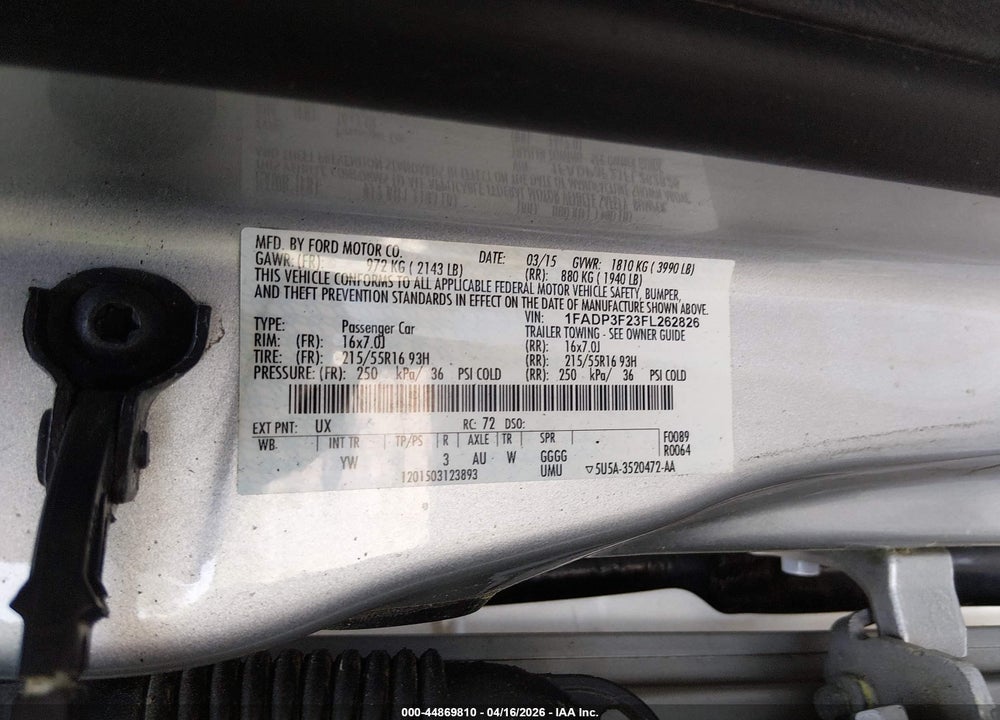 2015 FORD FOCUS SE VIN: 1FADP3F23FL262826