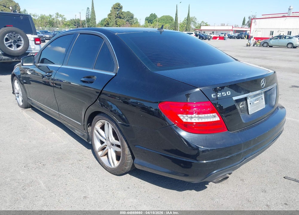 2012 MERCEDES-BENZ C 250 SPORT VIN: WDDGF4HB1CR227679