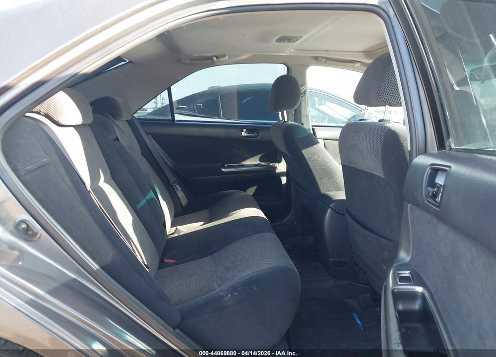 2003 TOYOTA CAMRY SE V6 VIN: 4T1BF32K33U556044
