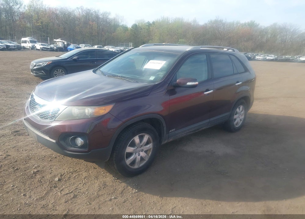 2012 KIA SORENTO LX VIN: 5XYKTDA62CG219793