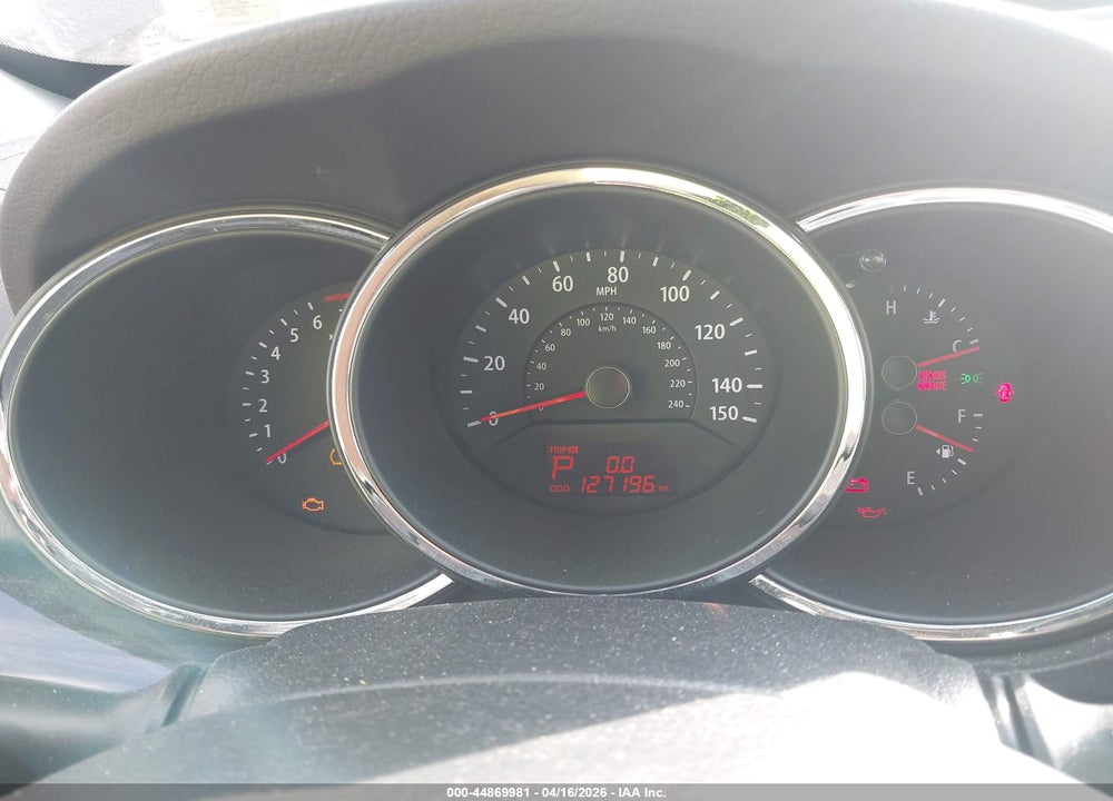 2012 KIA SORENTO LX VIN: 5XYKTDA62CG219793