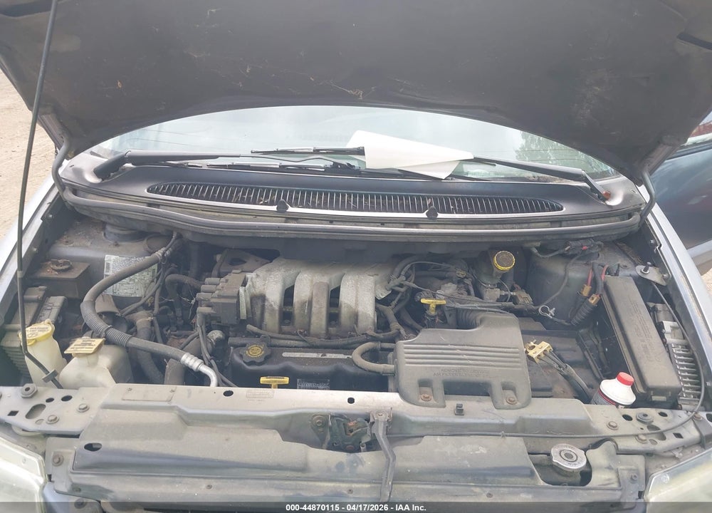 1996 DODGE GRAND CARAVAN SE VIN: 2B4GP44R9TR826055