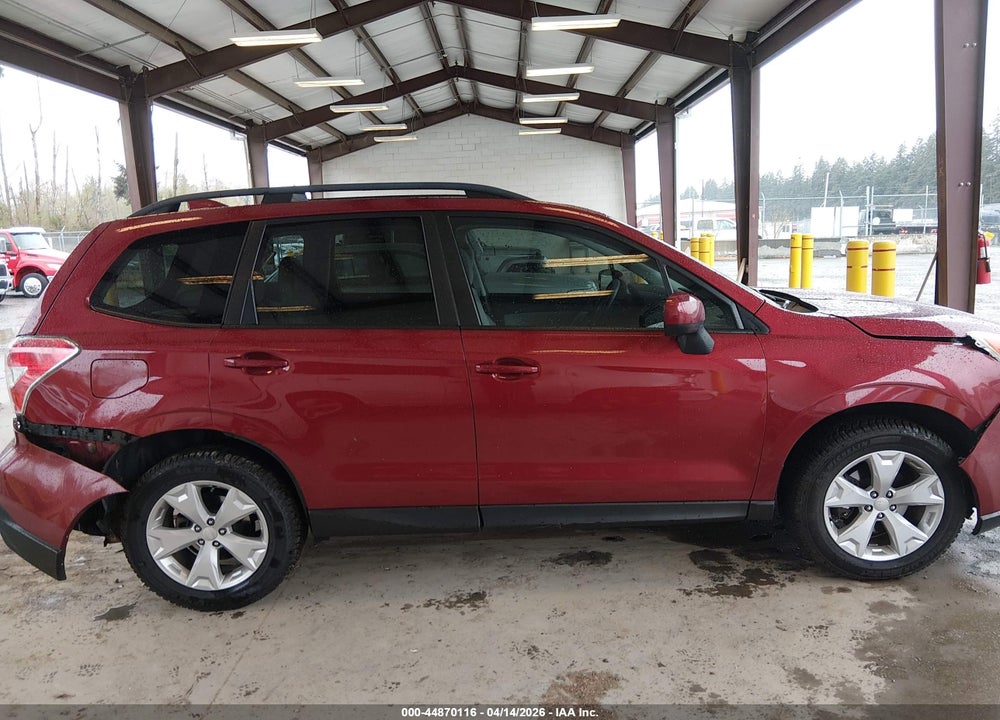 2016 SUBARU FORESTER 2.5I PREMIUM VIN: JF2SJAFC2GH463316