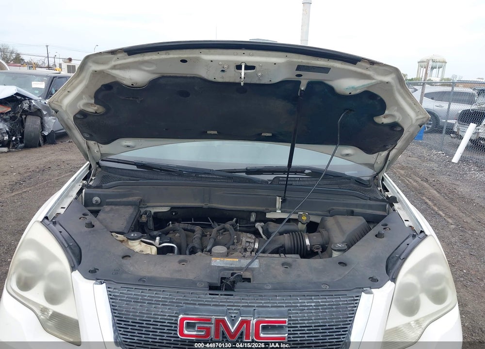 2011 GMC ACADIA SLT-1 VIN: 1GKKRRED6BJ265697