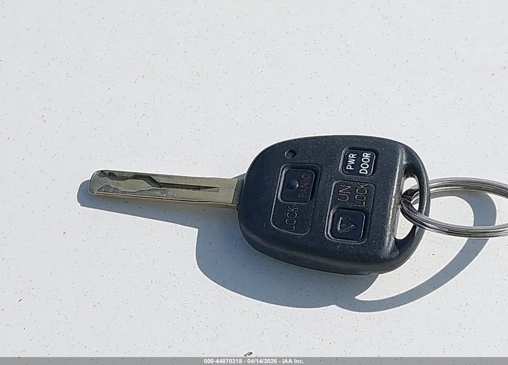 2005 LEXUS RX 330 VIN: JTJGA31U350057439
