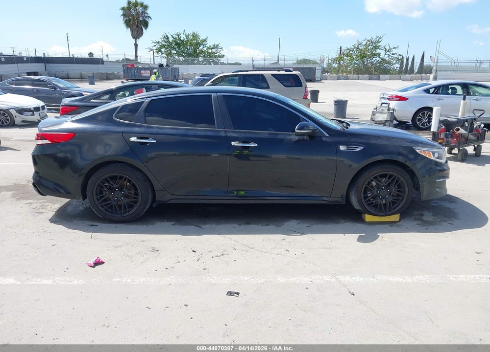2017 KIA OPTIMA LX VIN: KNAGT4L30H5173001