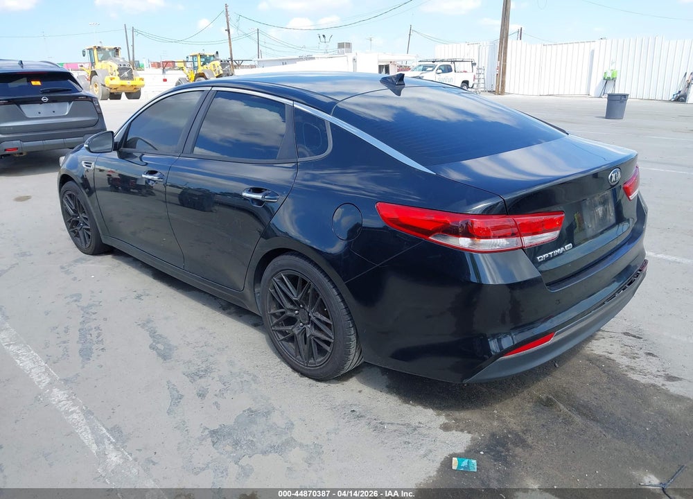 2017 KIA OPTIMA LX VIN: KNAGT4L30H5173001