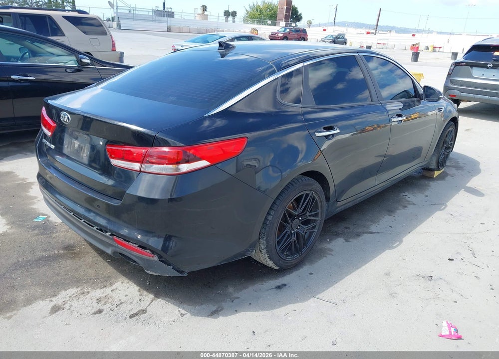 2017 KIA OPTIMA LX VIN: KNAGT4L30H5173001
