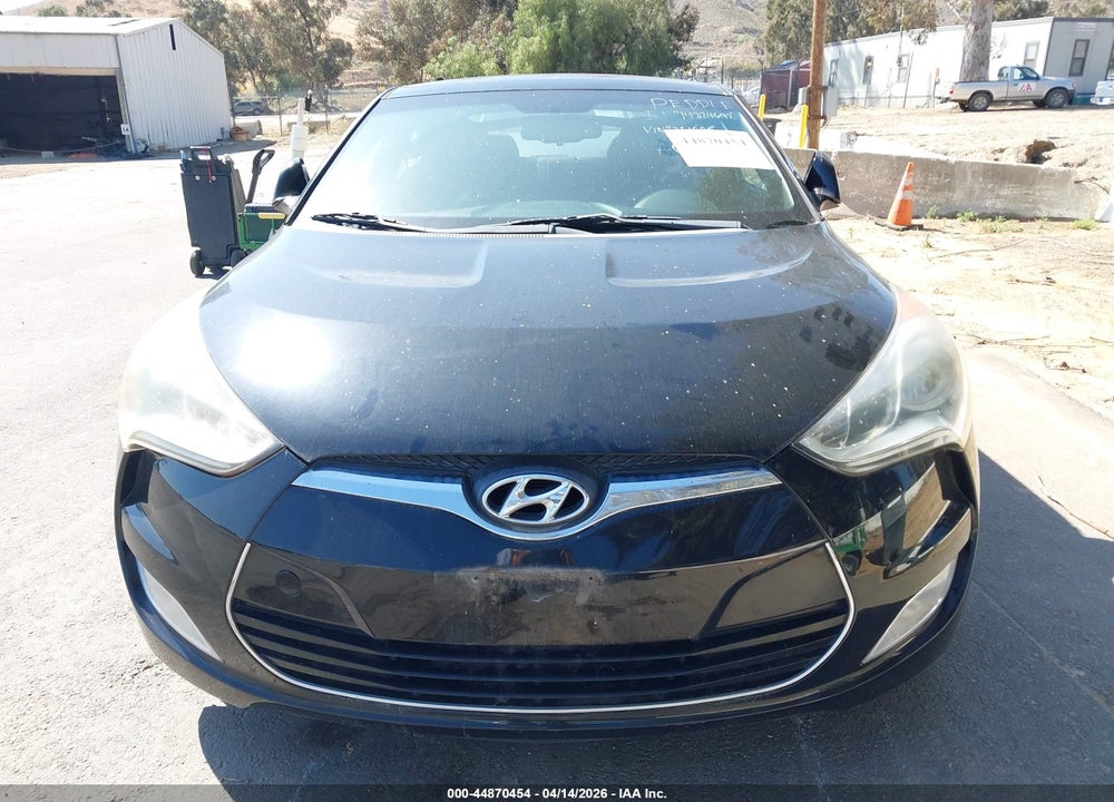 2016 HYUNDAI VELOSTER VIN: KMHTC6AD5GU251880