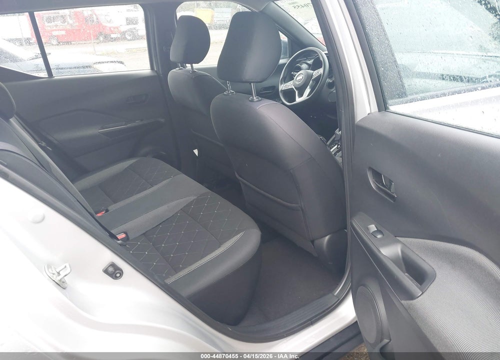 2019 NISSAN KICKS S VIN: 3N1CP5CU6KL517042