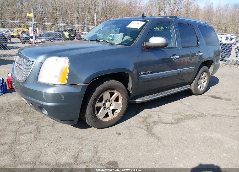 2007 GMC YUKON DENALI VIN: 1GKFK63827J291831