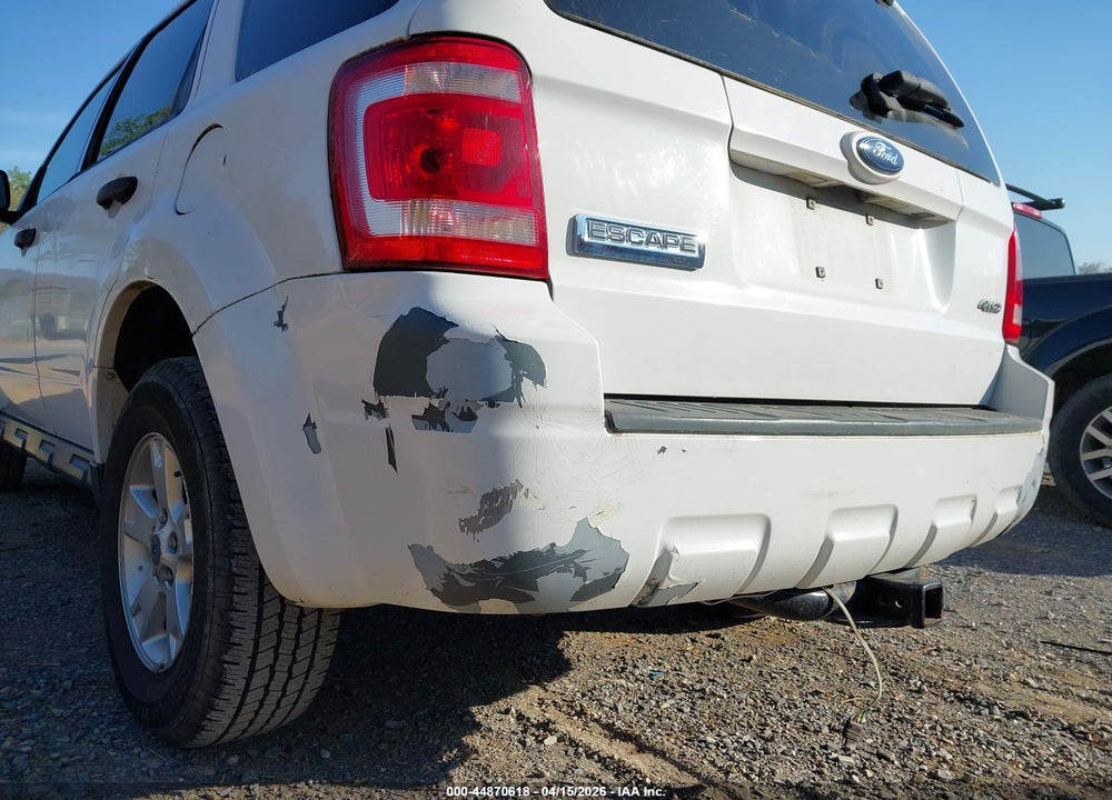 2008 FORD ESCAPE XLT VIN: 1FMCU93118KA50444