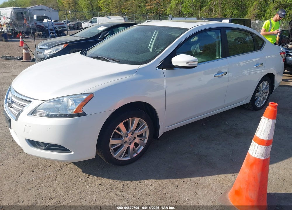 2014 NISSAN SENTRA SL VIN: 3N1AB7AP4EL615540