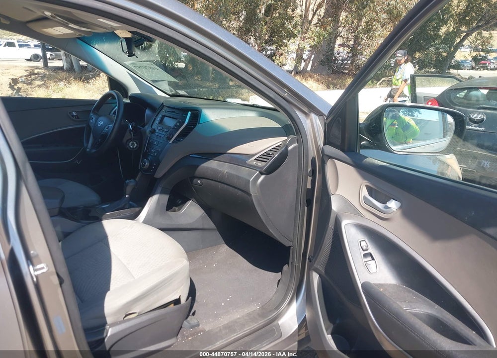 2014 HYUNDAI SANTA FE SPORT 2.4L VIN: 5XYZTDLB8EG142486