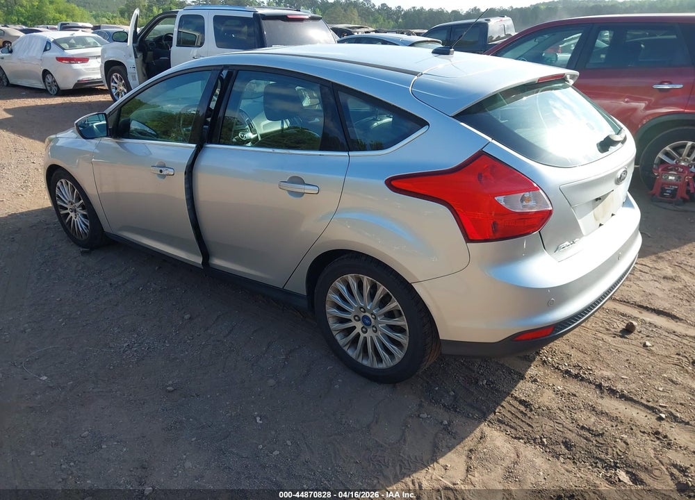 2012 FORD FOCUS TITANIUM VIN: 1FAHP3N20CL172094