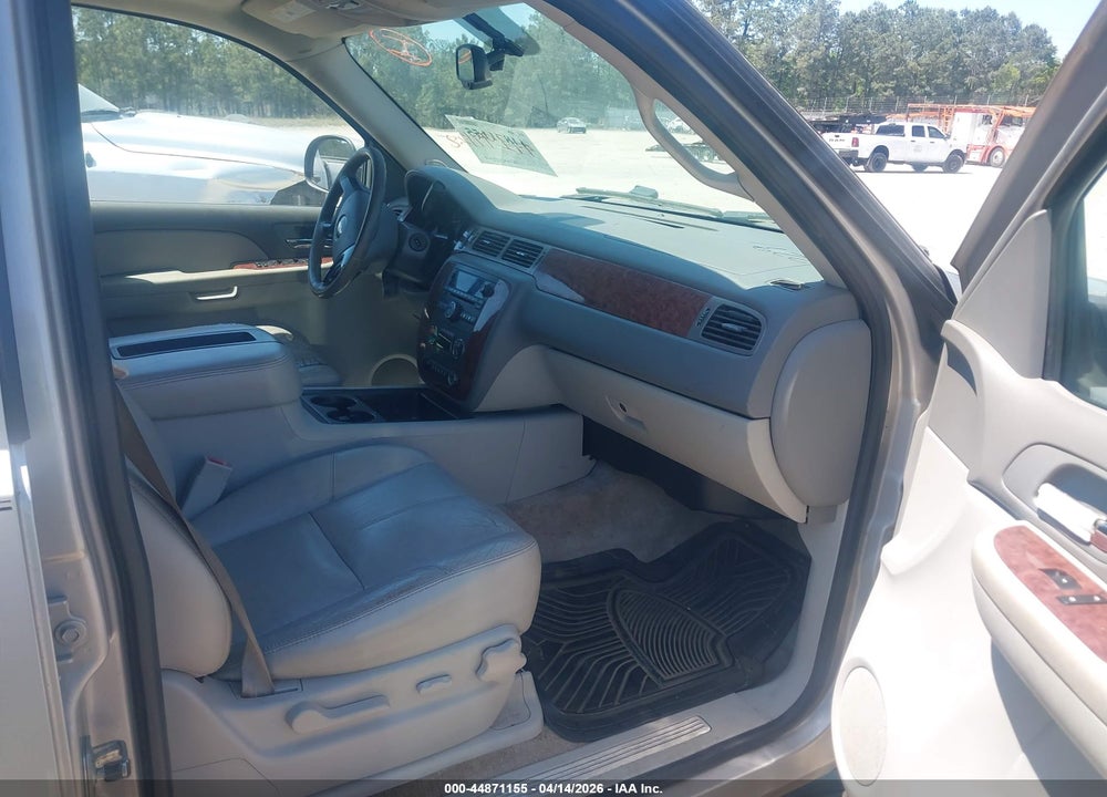 2008 CHEVROLET TAHOE LT VIN: 1GNFC13048J188926