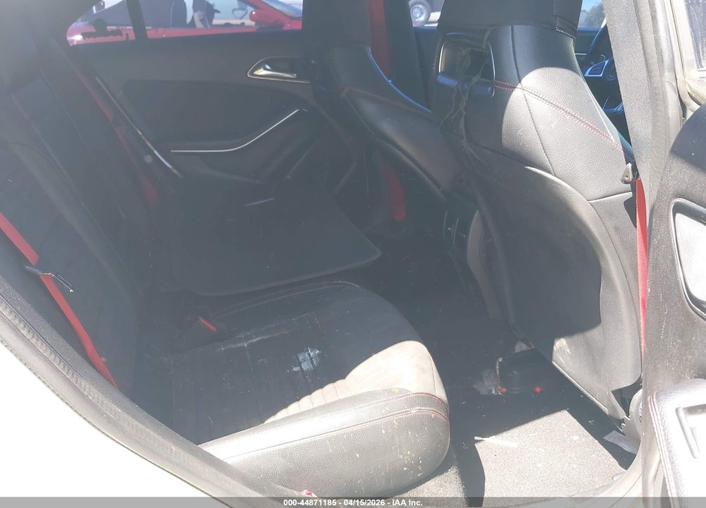 2016 MERCEDES-BENZ CLA 250 VIN: WDDSJ4EB4GN323252