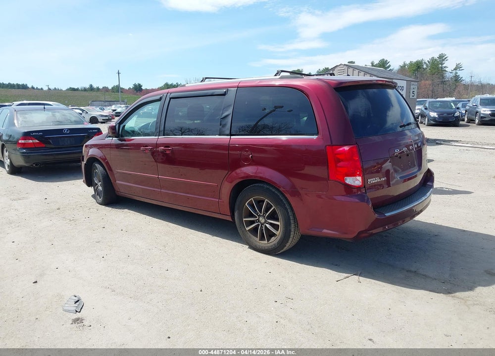 2017 DODGE GRAND CARAVAN SXT VIN: 2C4RDGCG3HR724330