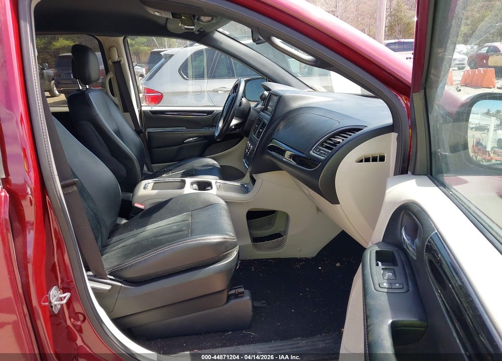 2017 DODGE GRAND CARAVAN SXT VIN: 2C4RDGCG3HR724330