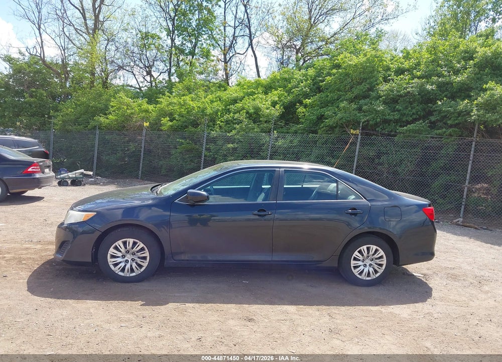 2013 TOYOTA CAMRY L VIN: 4T1BF1FK2DU717838