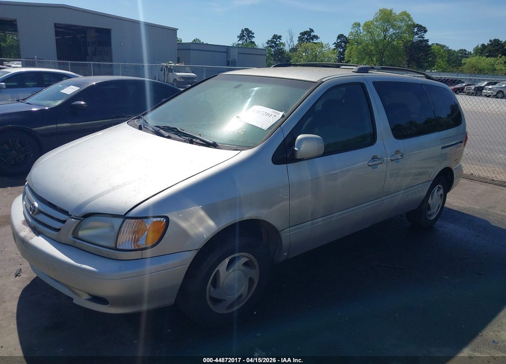 2002 TOYOTA SIENNA LE VIN: 4T3ZF13C72U421245