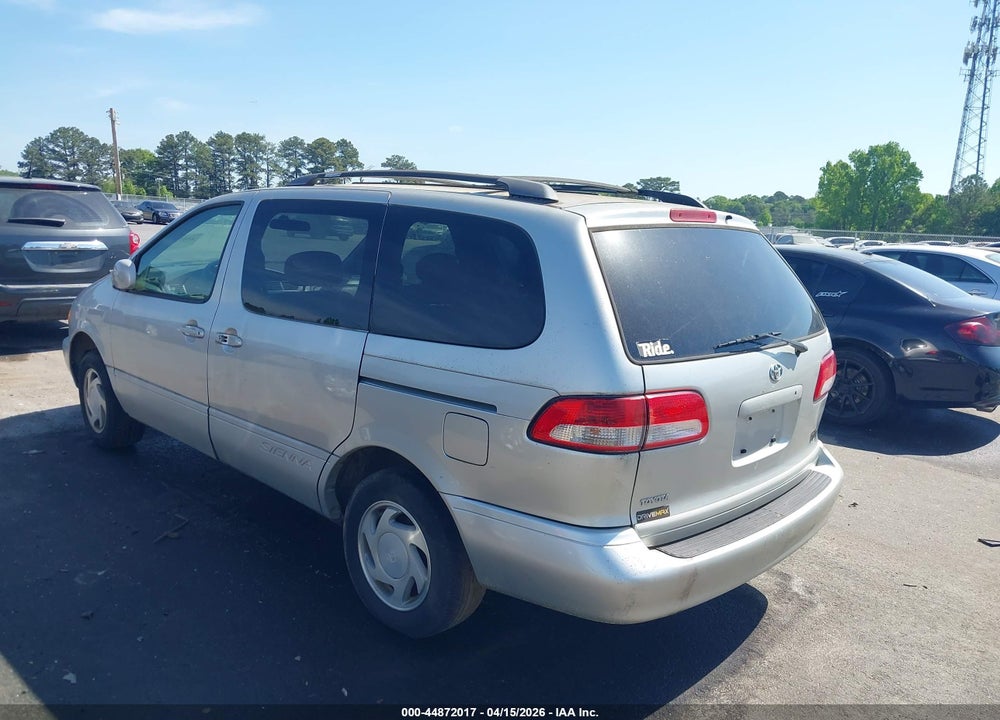 2002 TOYOTA SIENNA LE VIN: 4T3ZF13C72U421245