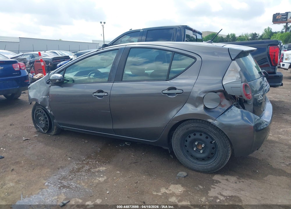 2014 TOYOTA PRIUS C TWO VIN: JTDKDTB35E1078152