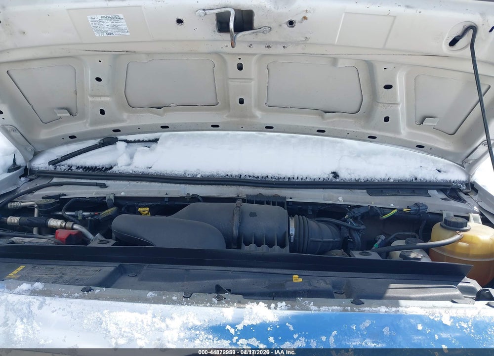 2013 FORD E-350 CUTAWAY VIN: 1FDWE3FL5DDB28498