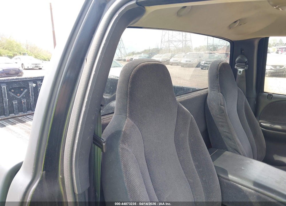 2000 DODGE DAKOTA SLT/SPORT VIN: 1B7FL26X7YS515269