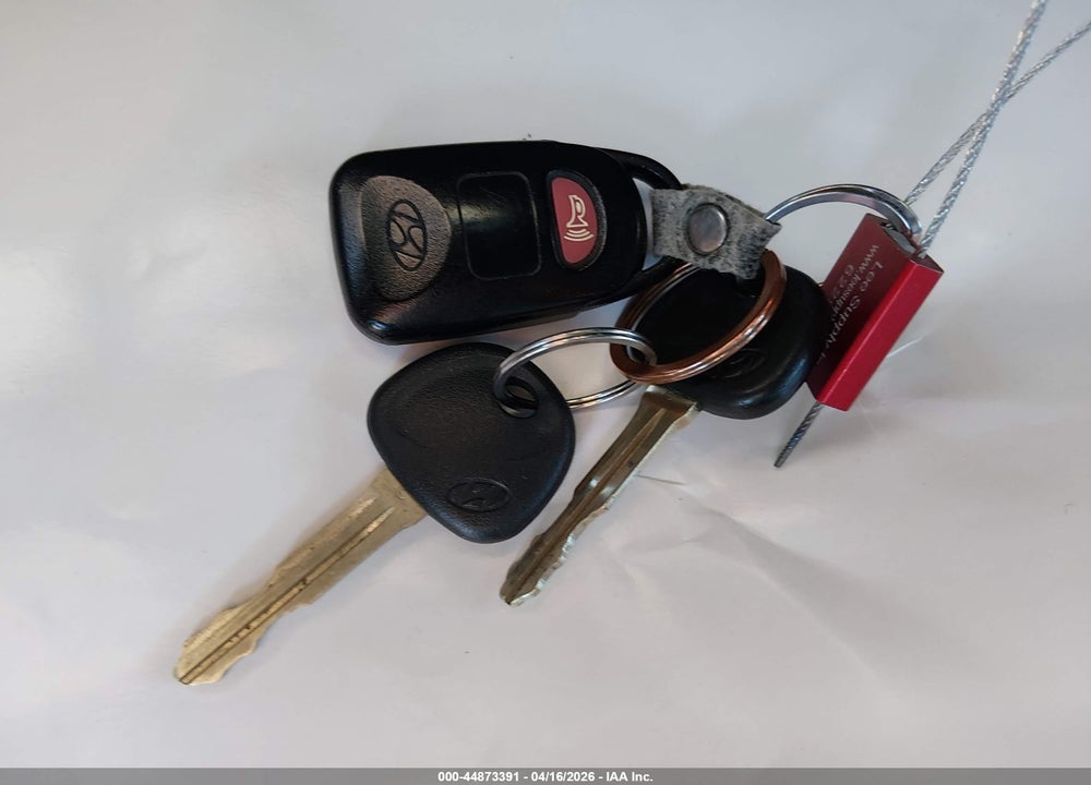 2013 HYUNDAI ELANTRA GLS VIN: KMHDH4AE6DU790720
