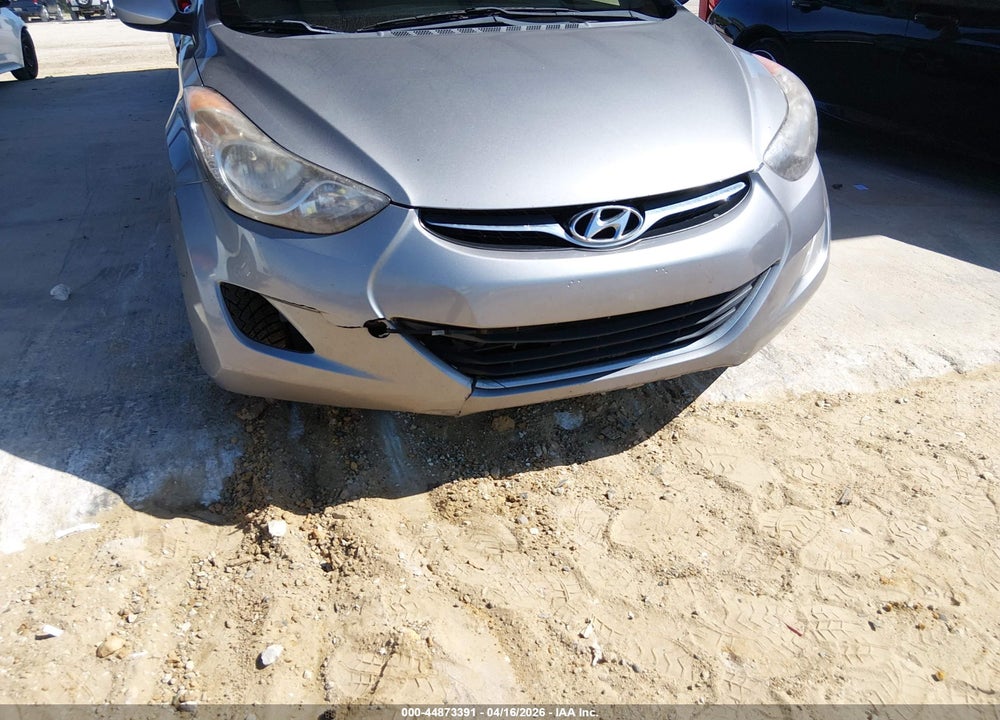 2013 HYUNDAI ELANTRA GLS VIN: KMHDH4AE6DU790720
