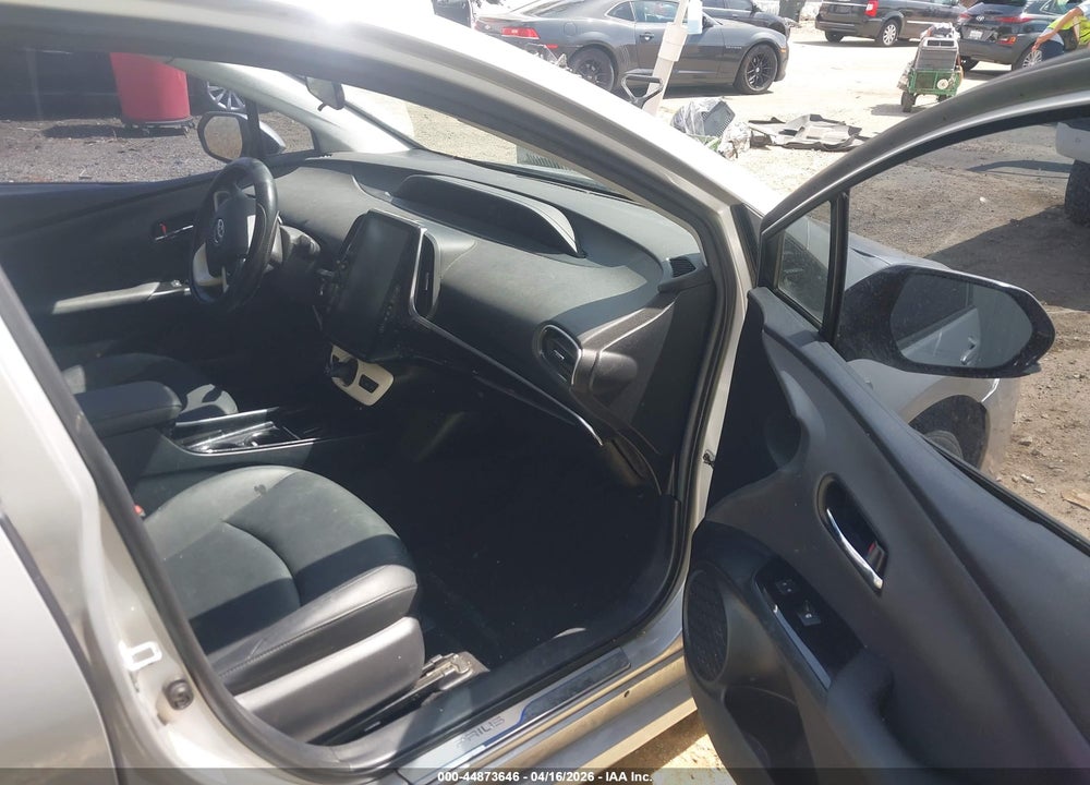 2017 TOYOTA PRIUS PRIME PREMIUM VIN: JTDKARFP8H3003849